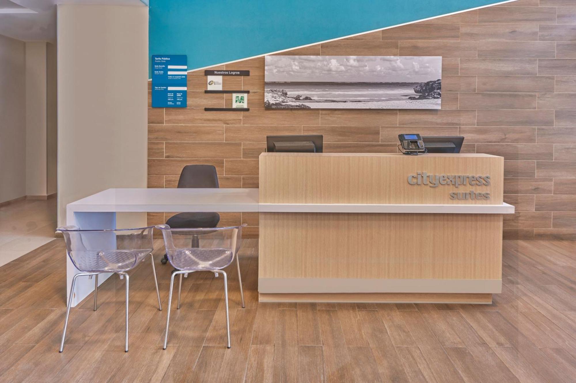 City Express Suites By Marriott Playa Del Carmen Zewnętrze zdjęcie